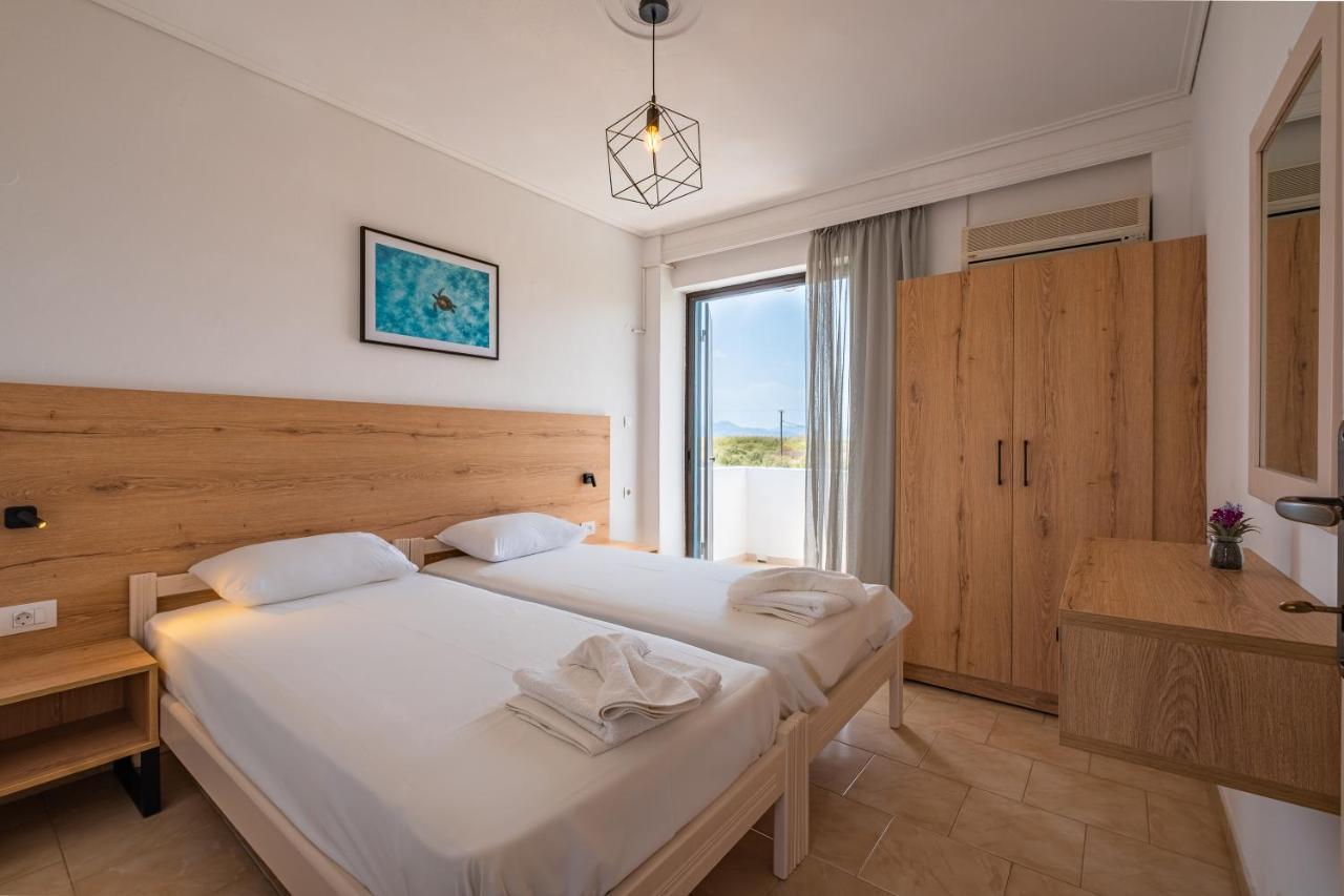 Anthia Apartments Мармари Экстерьер фото