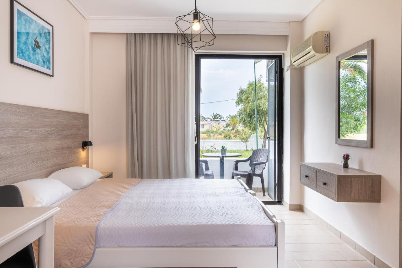 Anthia Apartments Мармари Экстерьер фото